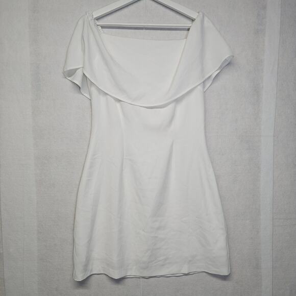 CHARLES HENRY Off the Shoulder Ruffle Dress in Ivory - Picture 2 of 10